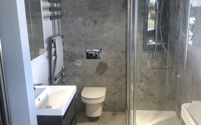 Bathroom Suite Display